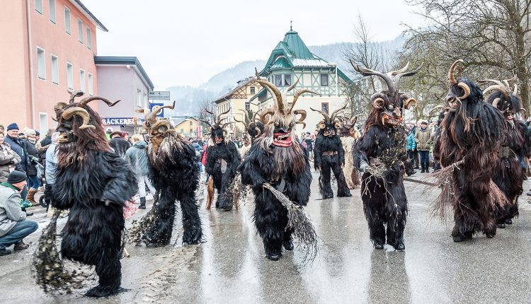 Perchtenlauf